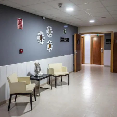 Almedina Hotel 4*